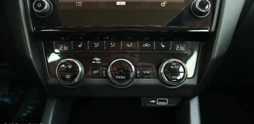 Skoda Octavia cena 65900 przebieg: 96000, rok produkcji 2019 z Słupca małe 407